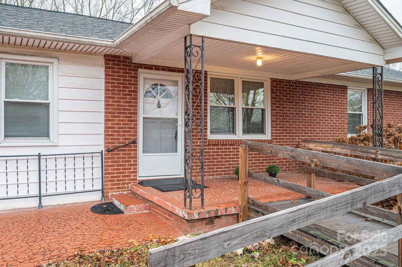 6331 Smith Rd, Vale, NC 28168