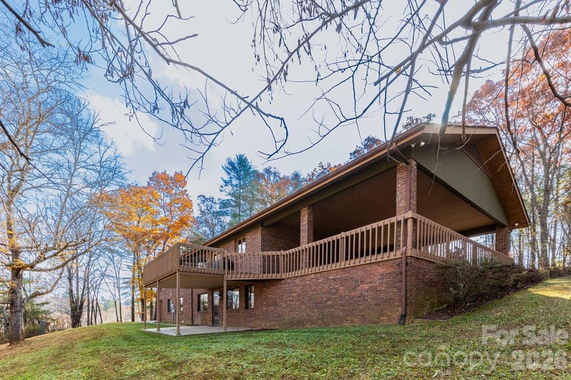 84 Joe Jenkins Rd, Fairview, NC 28730