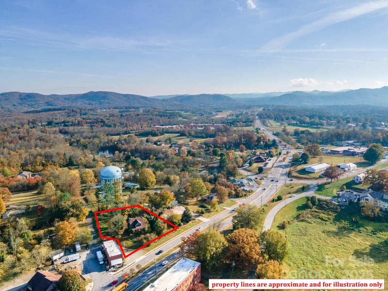 303 Old Nc 18 Hw, Morganton, NC 28655