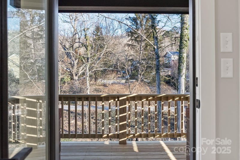 103 Collin Pl #1, Asheville, NC 28804