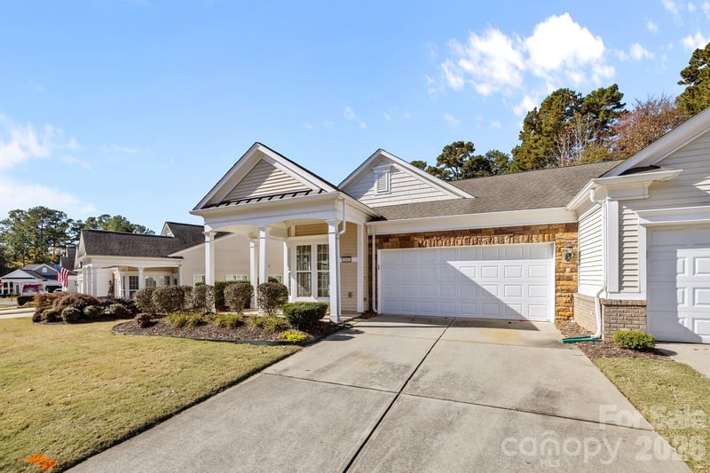 1043 Sweetleaf Dr, Indian Land, SC 29707