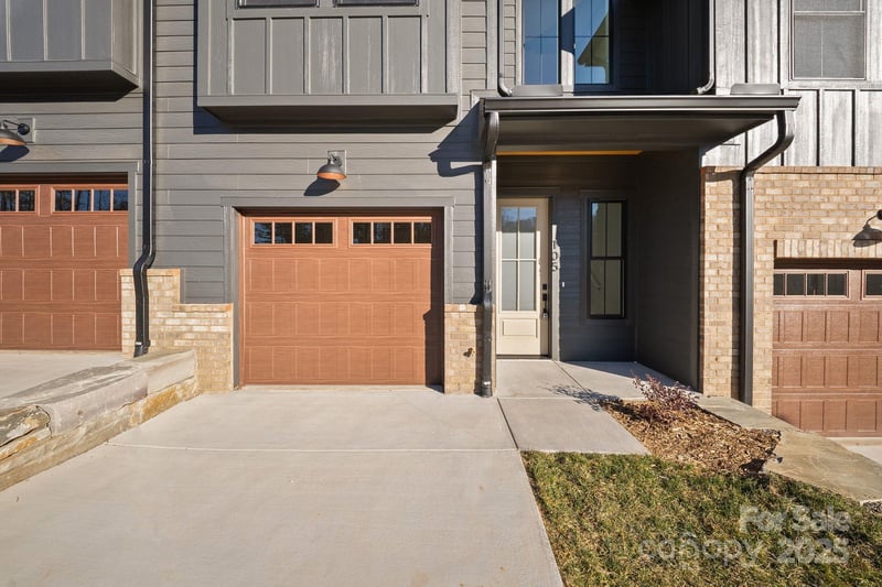 105 Collin Pl #2, Asheville, NC 28804