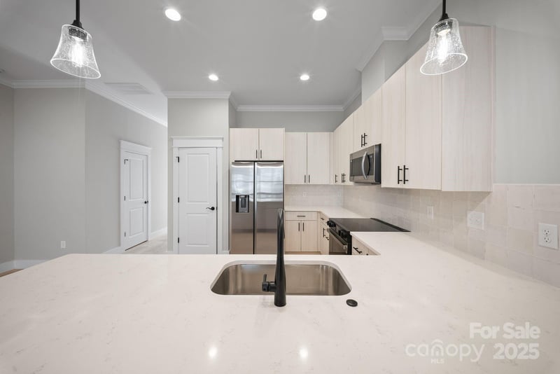 105 Collin Pl #2, Asheville, NC 28804