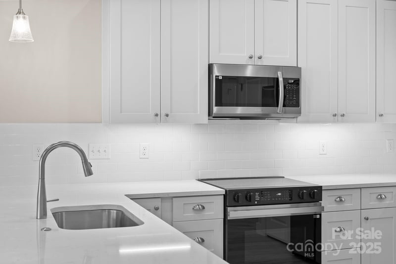 107 Collin Pl #3, Asheville, NC 28804