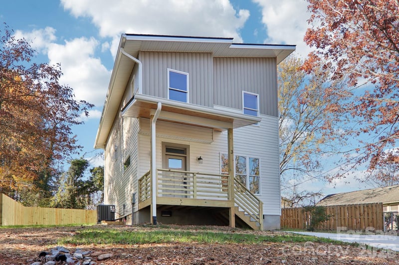 3 Fourth St, Asheville, NC 28803