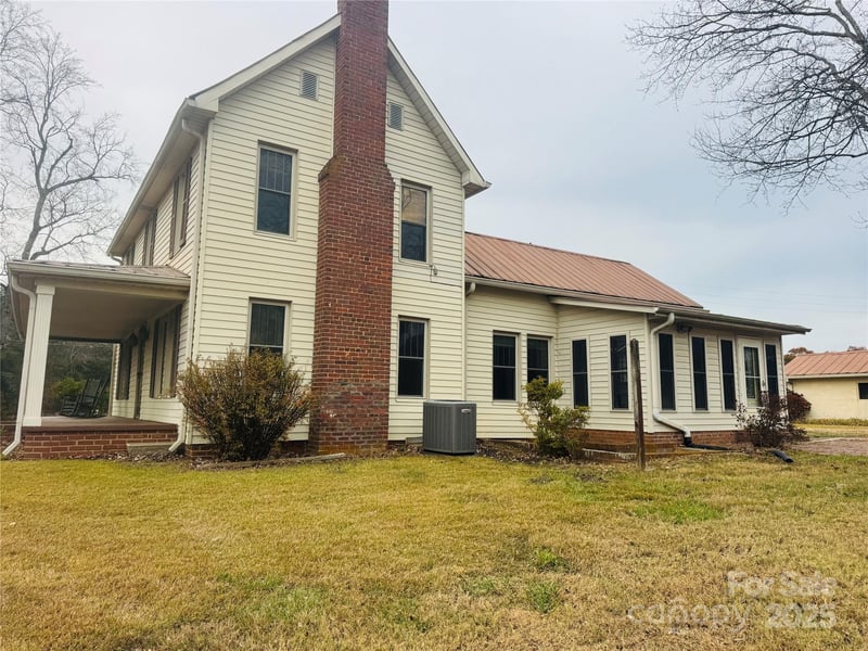 9143 Nc Highway 150 Hw, Linwood, NC 27299