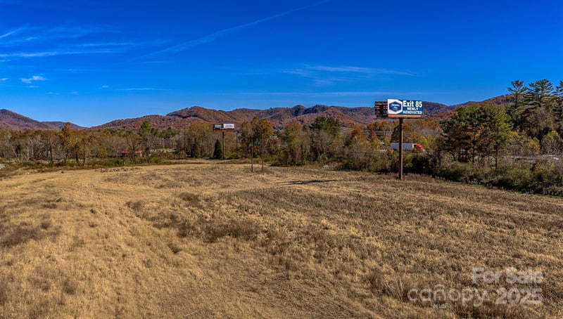 865 Blue Ridge Rd, Black Mountain, NC 28711
