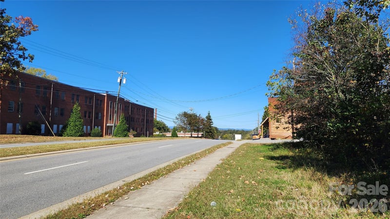 303 Old Nc 18 Hw, Morganton, NC 28655