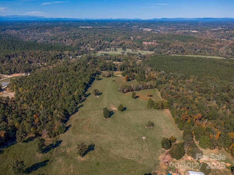 398 W V Thompson Rd, Rutherfordton, NC 28139