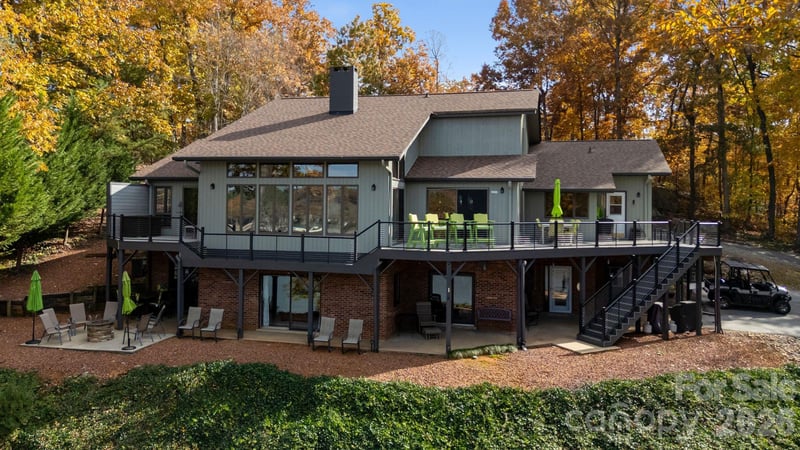 598 Mountain Shore Dr, Denton, NC 27239