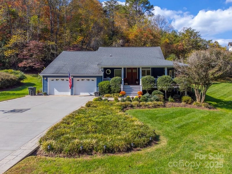 180 Paw Paw Cv, Sylva, NC 28779