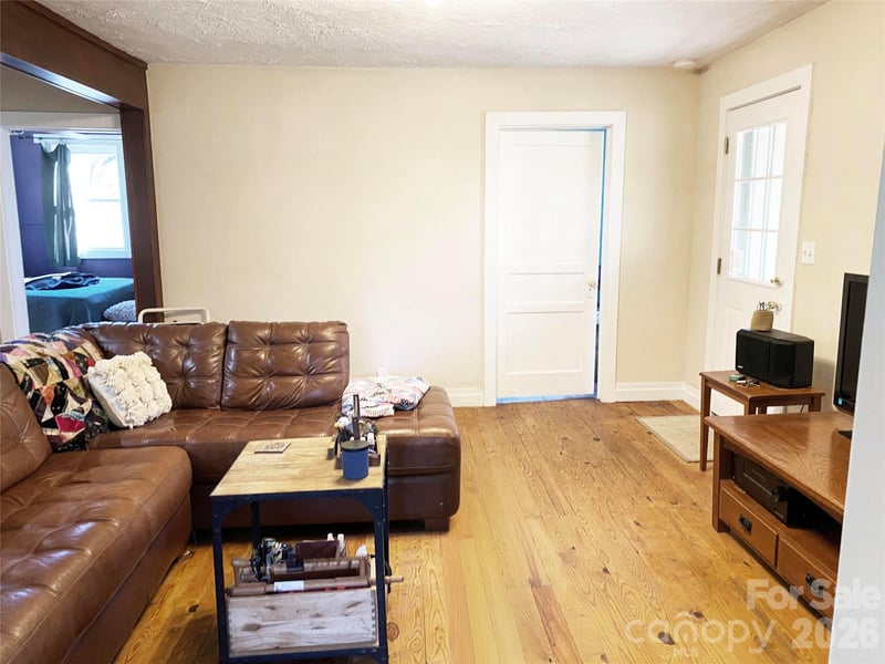 24 Ridge Ave, Asheville, NC 28803