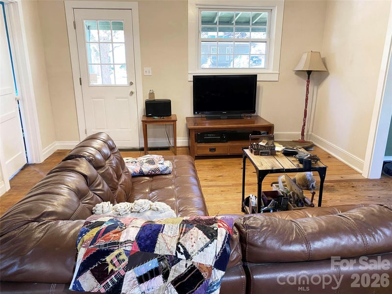 24 Ridge Ave, Asheville, NC 28803