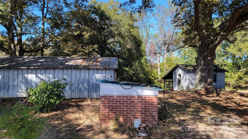 5921 Lancaster Hw, Fort Lawn, SC 29714