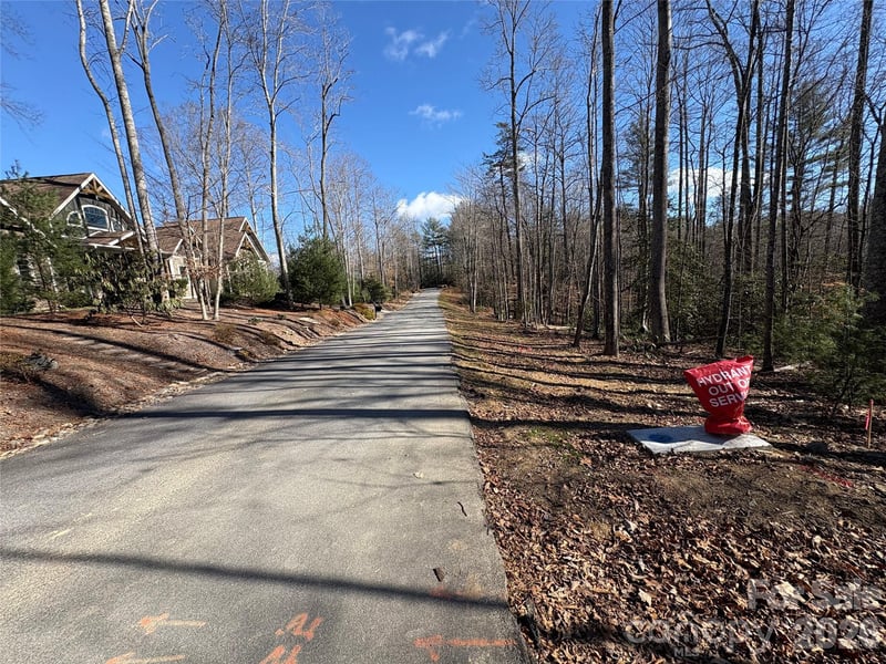 Lot 6 Tomahawk Trl, Hendersonville, NC 28739