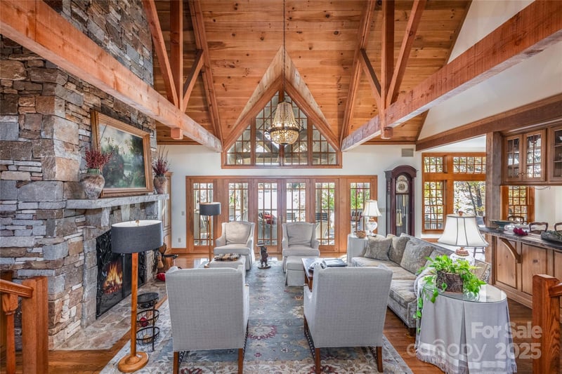 132 Red Bird Cir, Lake Toxaway, NC 28747
