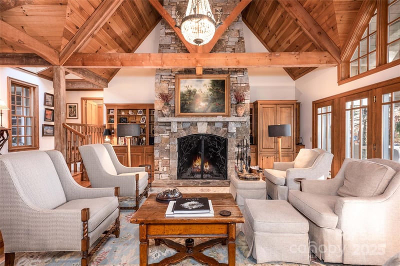 132 Red Bird Cir, Lake Toxaway, NC 28747