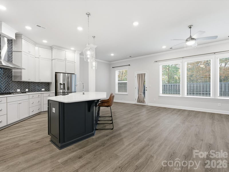 8018 Houser St, Cornelius, NC 28031