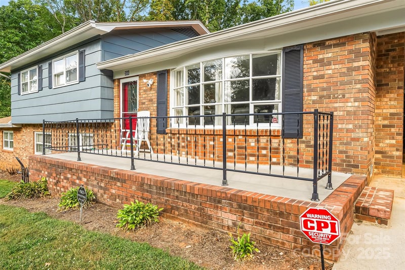 304 Parlier Ave, Conover, NC 28613