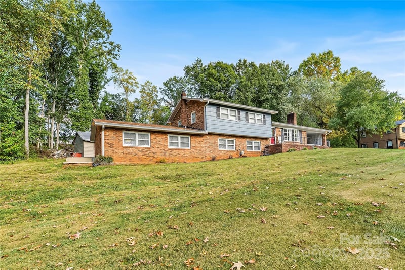 304 Parlier Ave, Conover, NC 28613