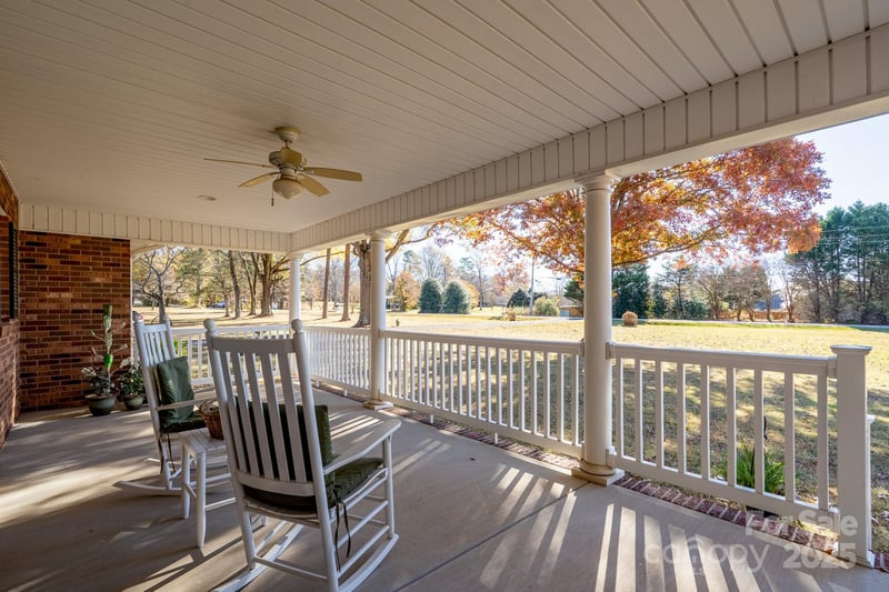 257 Rocky River Rd, Mooresville, NC 28115