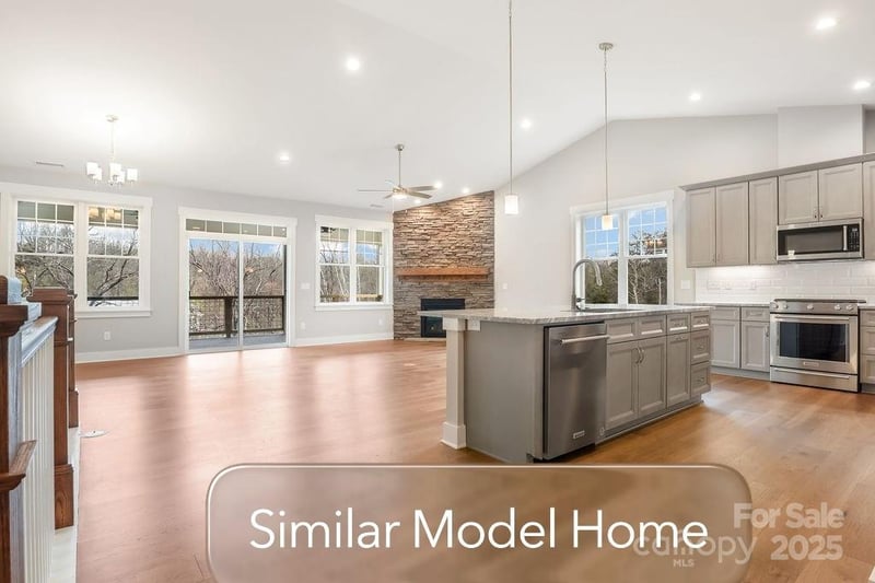 95 Creekside View Dr, Asheville, NC 28804