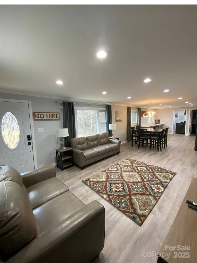 334 Mills Gap Rd, Asheville, NC 28803