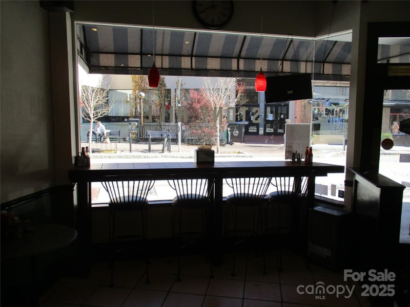 64 Haywood St, Asheville, NC 28801