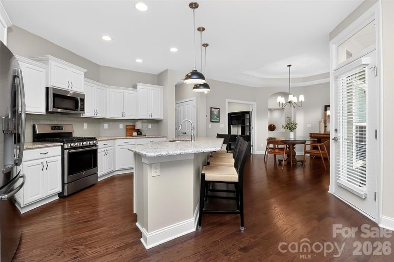 7933 Parknoll Dr, Huntersville, NC 28078