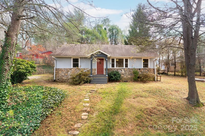 49 Pinedale Rd, Asheville, NC 28805