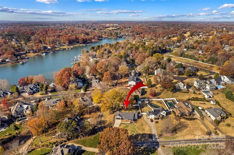 497 Canvasback Rd, Mooresville, NC 28117