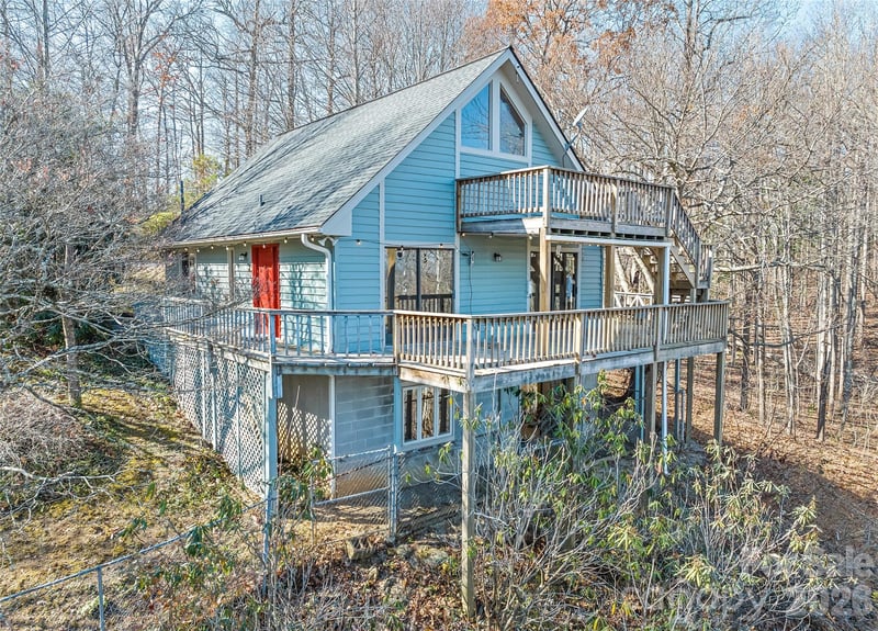 1350 Davis Mountain Rd, Hendersonville, NC 28739