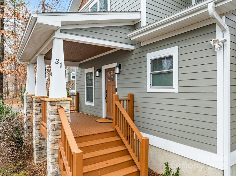 31 Elkmont Dr, Asheville, NC 28804