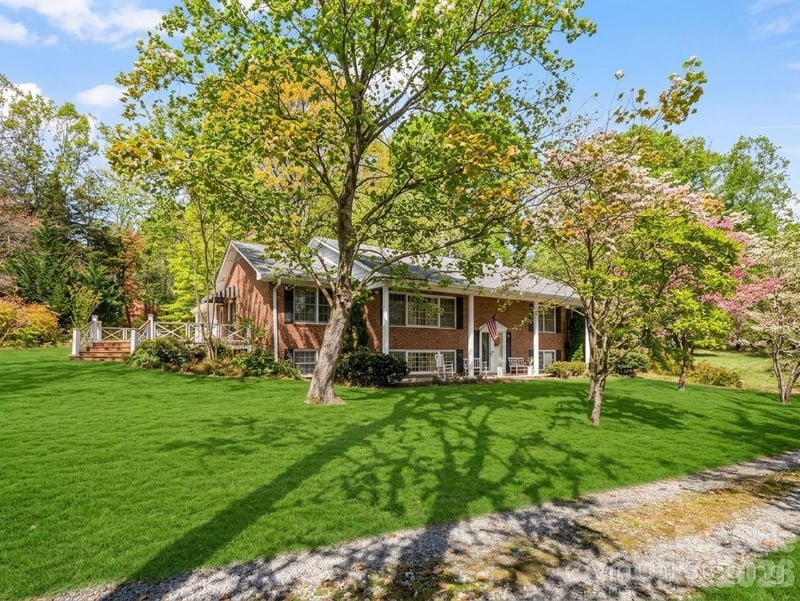 1867 Fruitland Rd, Hendersonville, NC 28792