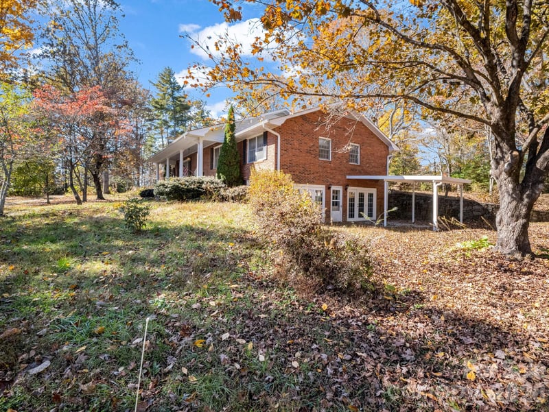 1867 Fruitland Rd, Hendersonville, NC 28792
