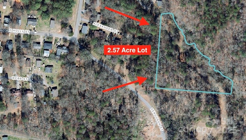 Alexander St, Dallas, NC 28034