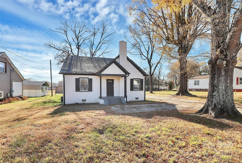 108 Lee Dr, Shelby, NC 28150