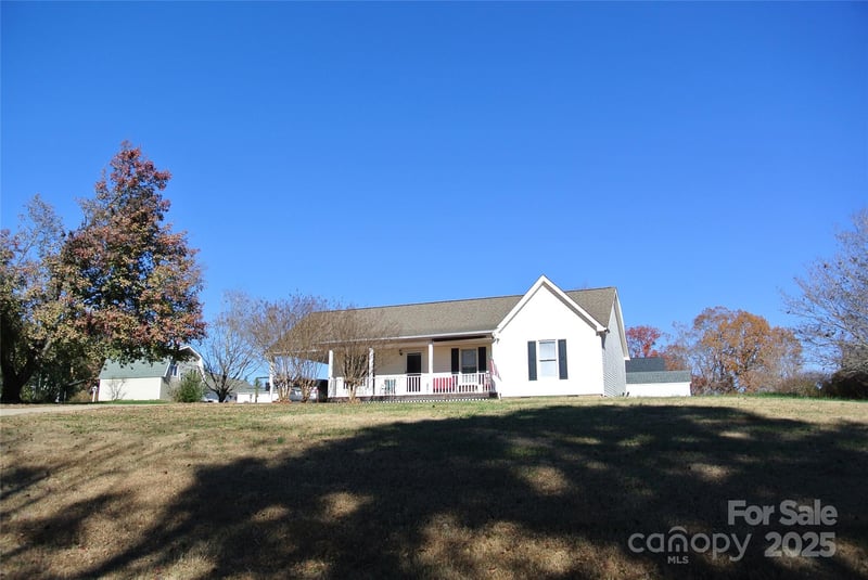 225 Mcdade Rd, Forest City, NC 28043