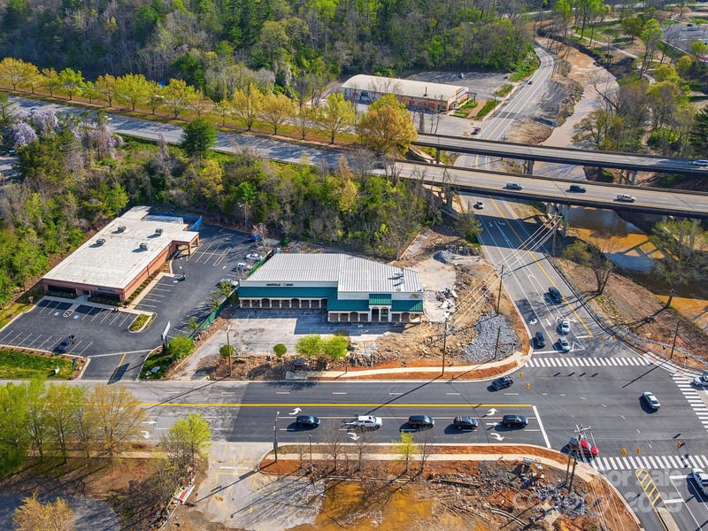 90 Tunnel Rd, Asheville, NC 28805