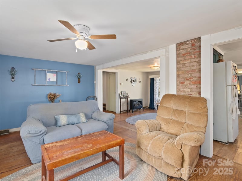 396 Will Hyatt Rd, Waynesville, NC 28786