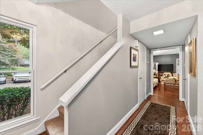 830 Sardis Cove Dr, Charlotte, NC 28270