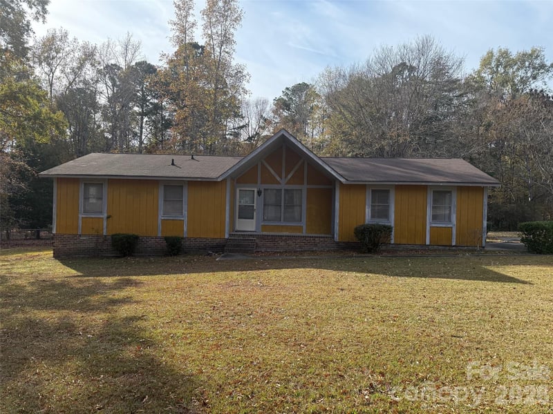 2908 Woodland Hill Way, Lancaster, SC 29720