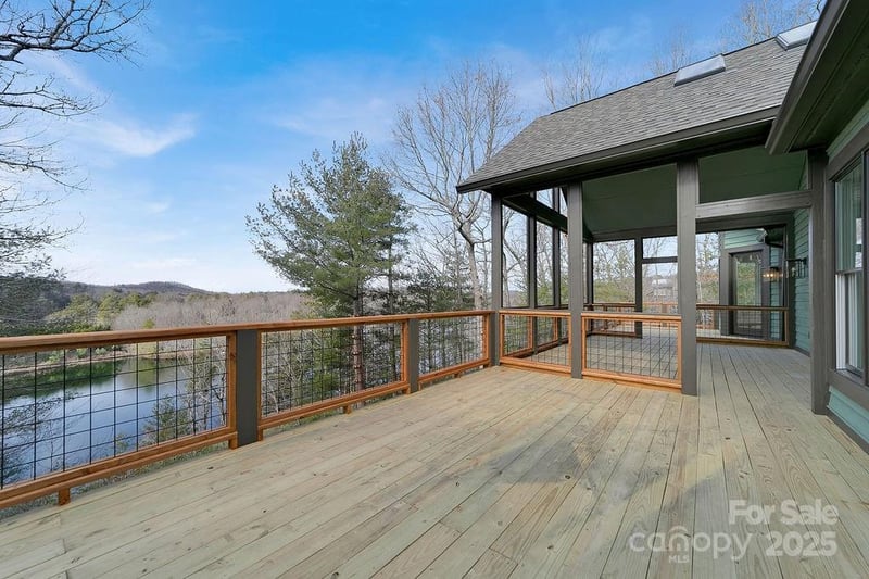 5039 Connestee Trl, Brevard, NC 28712