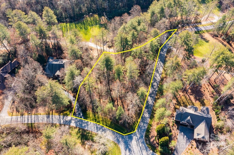 139 Chattooga Rn #221, Hendersonville, NC 28739
