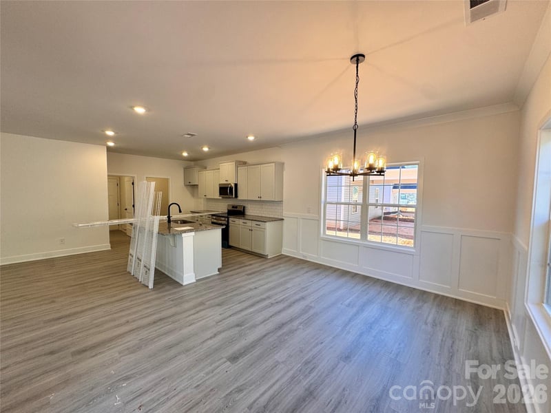 724 Inwood Hill Dr #8, Gastonia, NC 28056
