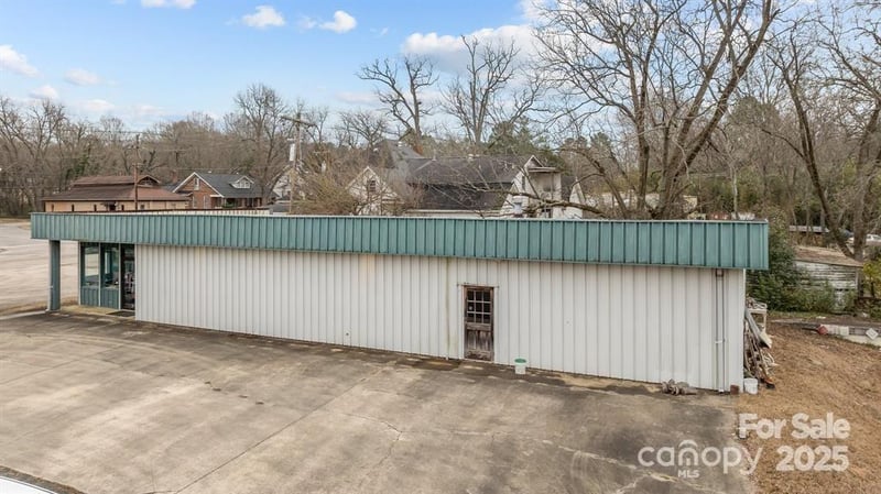 183 Columbia St, Chester, SC 29706