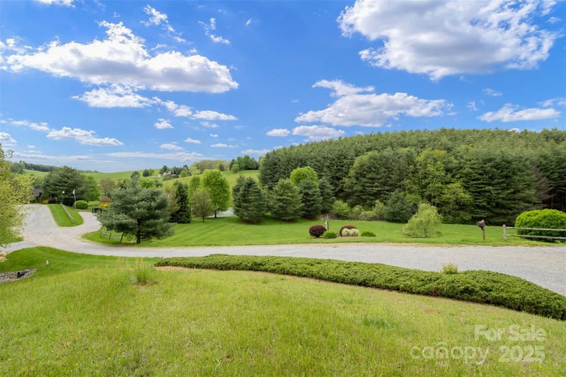 Pond View Ln #29, Sparta, NC 28675