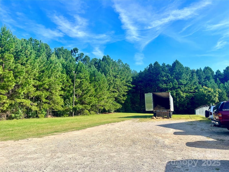 1314 Van Lingle Mungo Blvd, Pageland, SC 29728