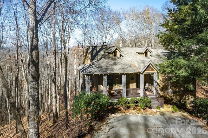 126 Mossycup Ct, Tuckasegee, NC 28783