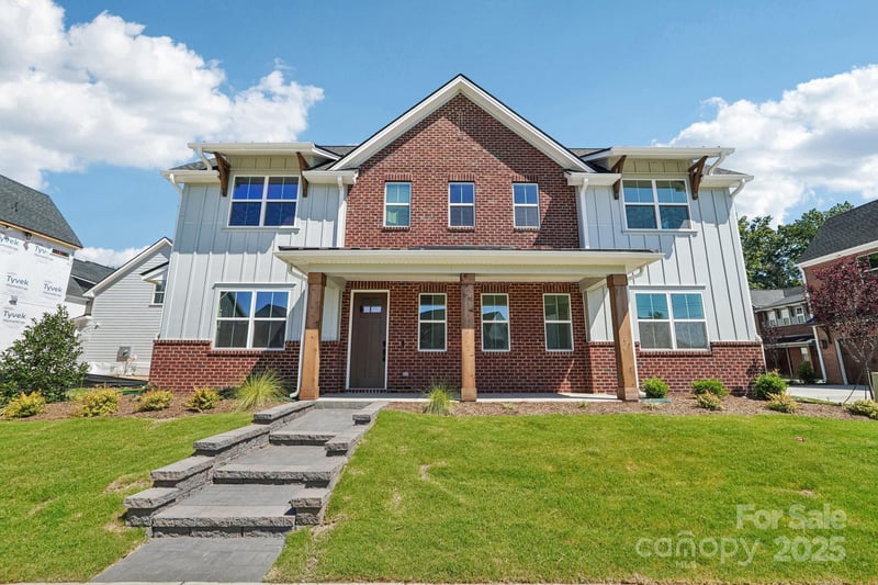 609 Mercury Dr, Tega Cay, SC 29708